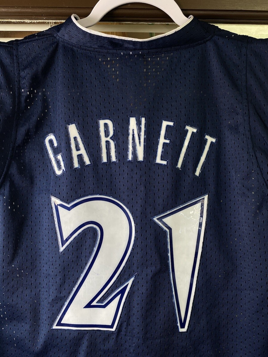 KEVIN GARNETT MINNESOTA TIMBERWOLVERS VINTAGE 1990'S CHAMPION