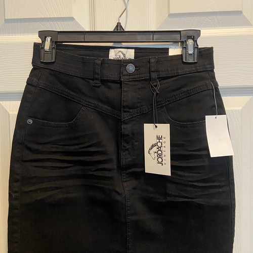Jordache Women's Black Denim High Rise Pockets Stretch Skirt NWT - Picture 2 of 5
