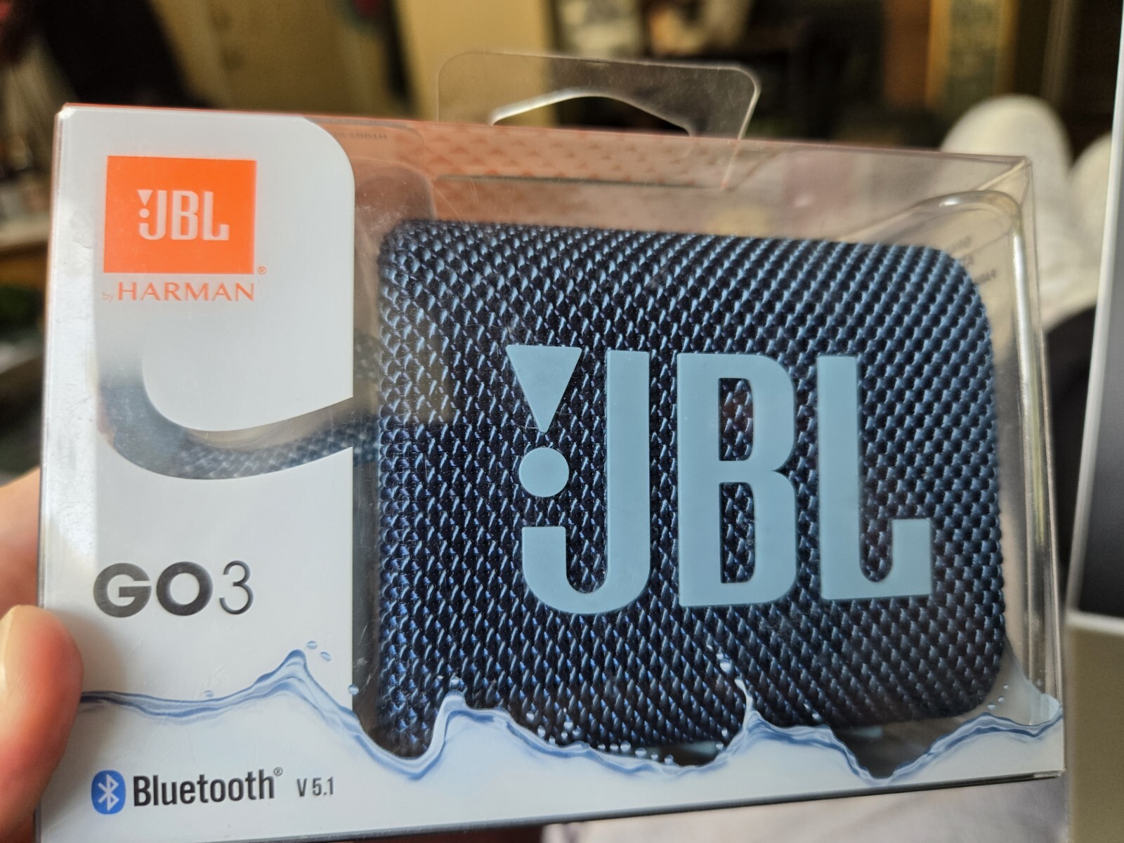 JBL GO 3 Portable Waterproof Bluetooth Speaker in Blue-image