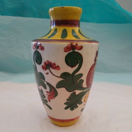 Vtg Italian Vase Hand Painted & Numbered Green White Yellow Flower Design - Picture 2 of 10