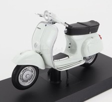 MODELLINO MOTO STATICO CENTAURIA PIAGGIO VESPA 125 PRIMAVERA 1968 BIANCO 1/18