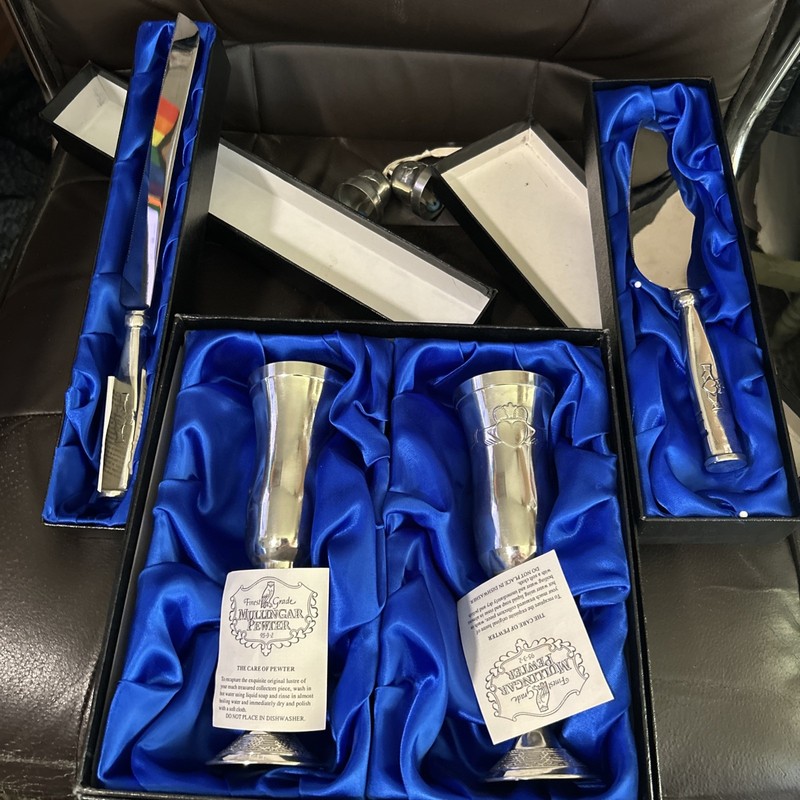 Mullingar Pewter Claddagh CAKE SERVER Bells FLUTES Knife w/Box Irish Wedding