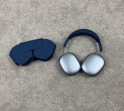 Apple AirPods Max Silver Headphones Blue Case Excellent Condition