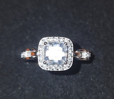 18K White Gold Cushion Cut Halo Diamond Engagement Ring Au750 Size Size 5