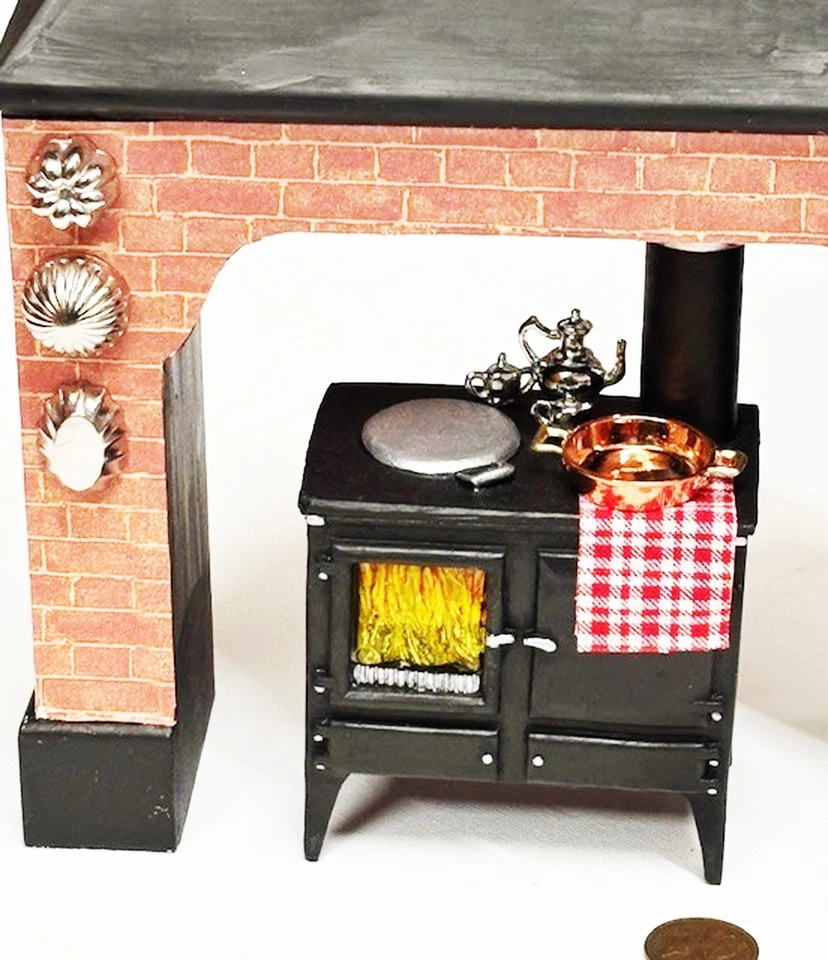 Casa De Muñecas Grande Con Chimenea Y Aga Muebles A Escala 1:12 - Imagen 2 de 4