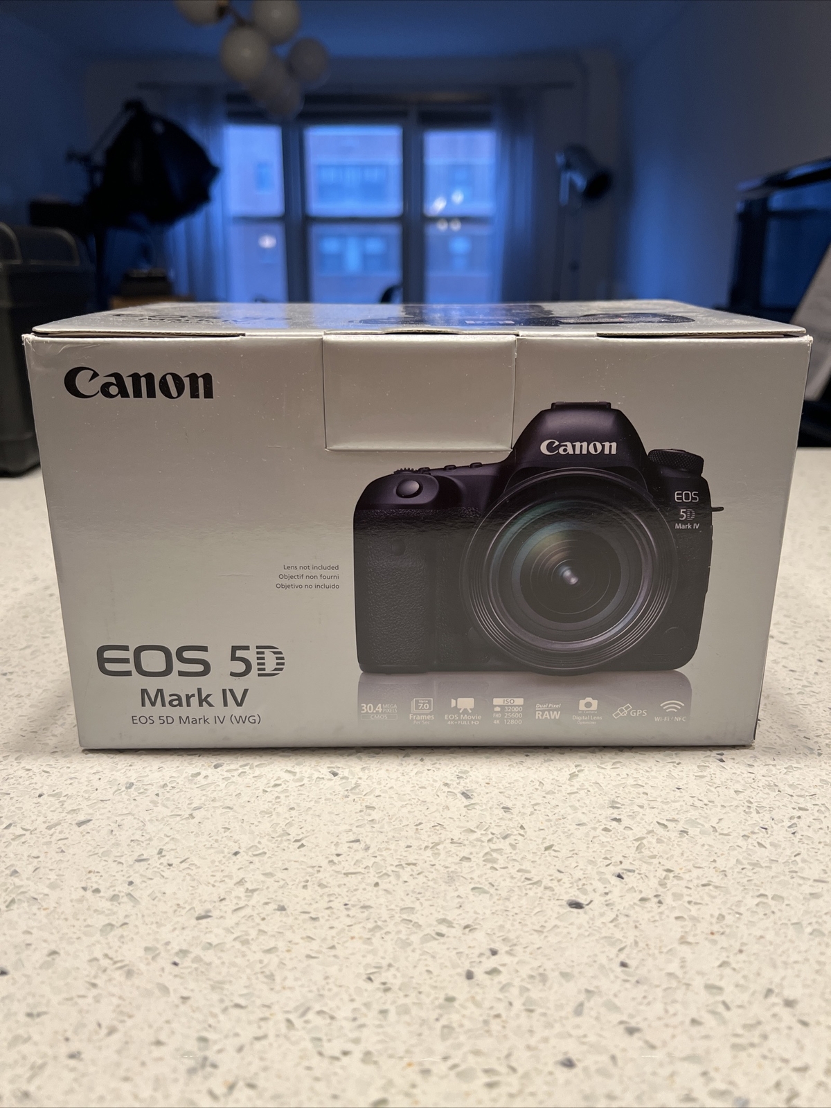 Canon EOS 5D MARK IV 30.4 MP Digital SLR Camera Body *Includes Tether