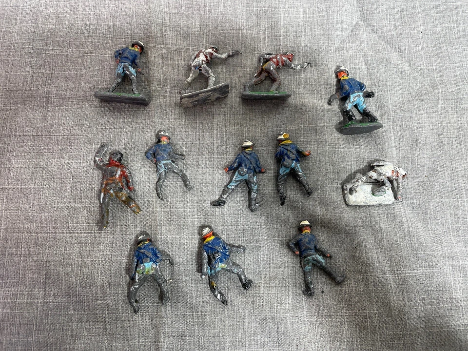 Vintage Toy Lot Cowboy Native American Indian Lead Metal Barclay Manoil - Image 2 of 4