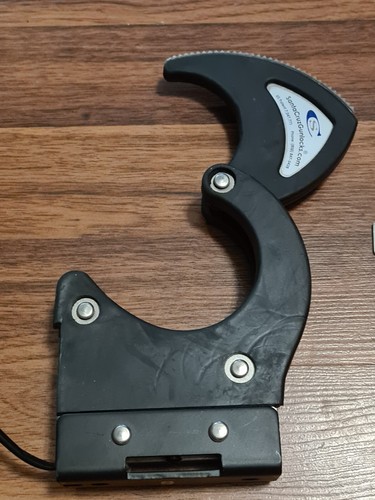 Santa Cruz SC-6 Universal Gunlock With Key - Picture 3 of 5
