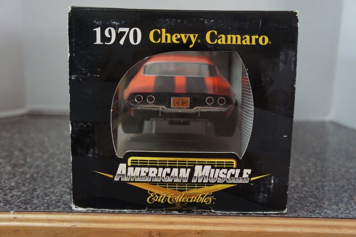 AMERICAN MUSCLE 1970シボレーカマロ  1/18 1970 Chevrolet Camaro SS, Black 1:18 Diecast Model by