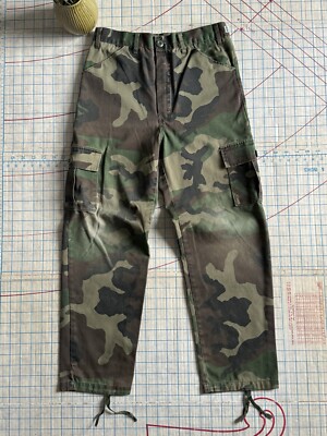 Vintage Camo Cargo Pants Size 28 Army Military Surplus Style