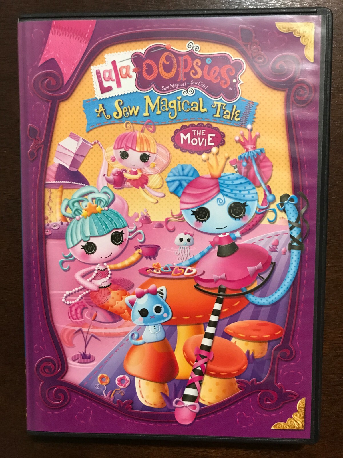 Lot of 3 Powerpuff Girls Reader, LPS Activity Book, Lalaloopsy DVD