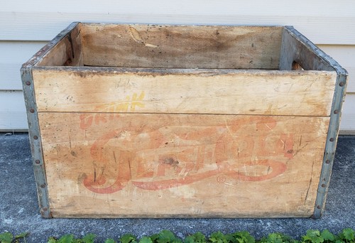 Vintage Wood Drink Pepsi-Cola Soda Pop Bottle Crate Elmira NY Advertising Box