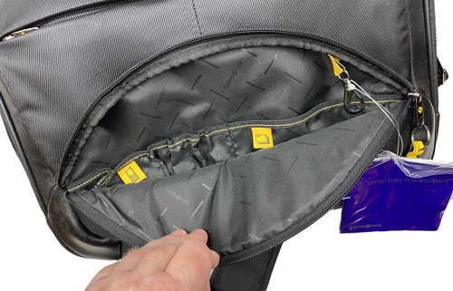 Nuevo BOLSO Expandible Ejecutivo Negocios Viaje LapTop SAMSONITE D22 Negro - Imagen 12 de 20