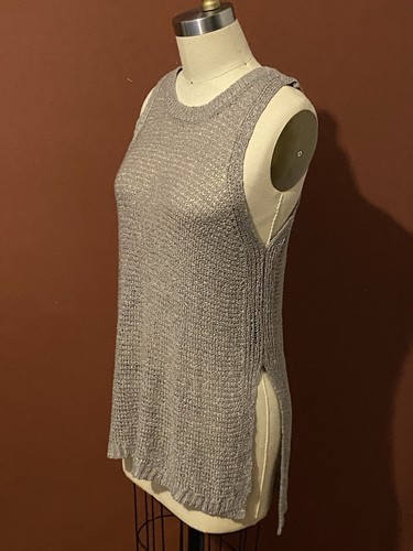 ASTR The Label Women's Side Slit Open Knit Dusty Oatmeal Sweater Tank Top Medium - Picture 5 of 11