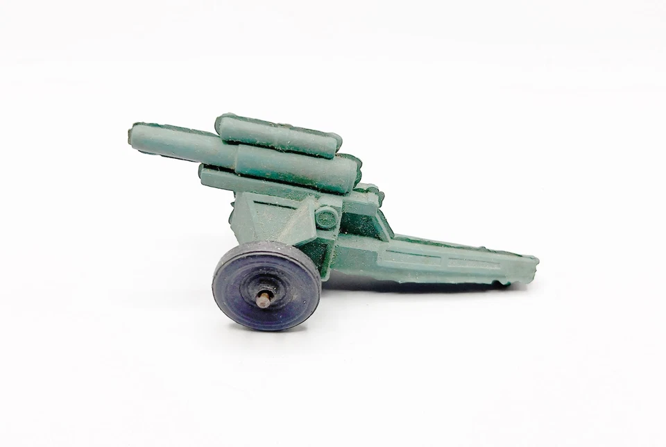 De colección Juguete Años 70 Auburn Rubber Co. 4" Ejército Obús Cañón Pistola Larga en Remolque Foto 2 de 2