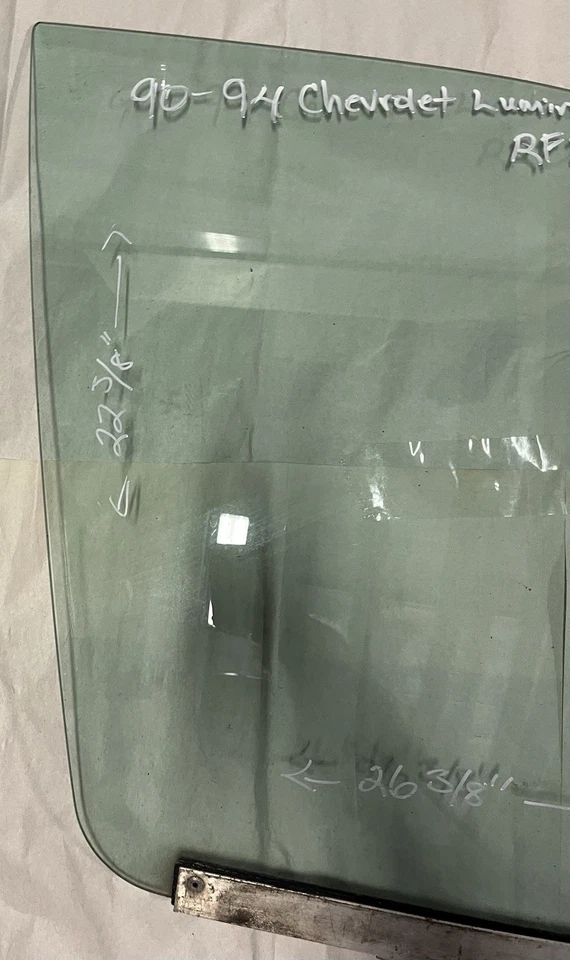 Chevrolet Lumina 1990-1994 4 puertas puerta delantera derecha vidrio Foto 2 de 4