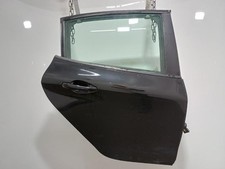 Porte arrière et accessoires Peugeot 208
