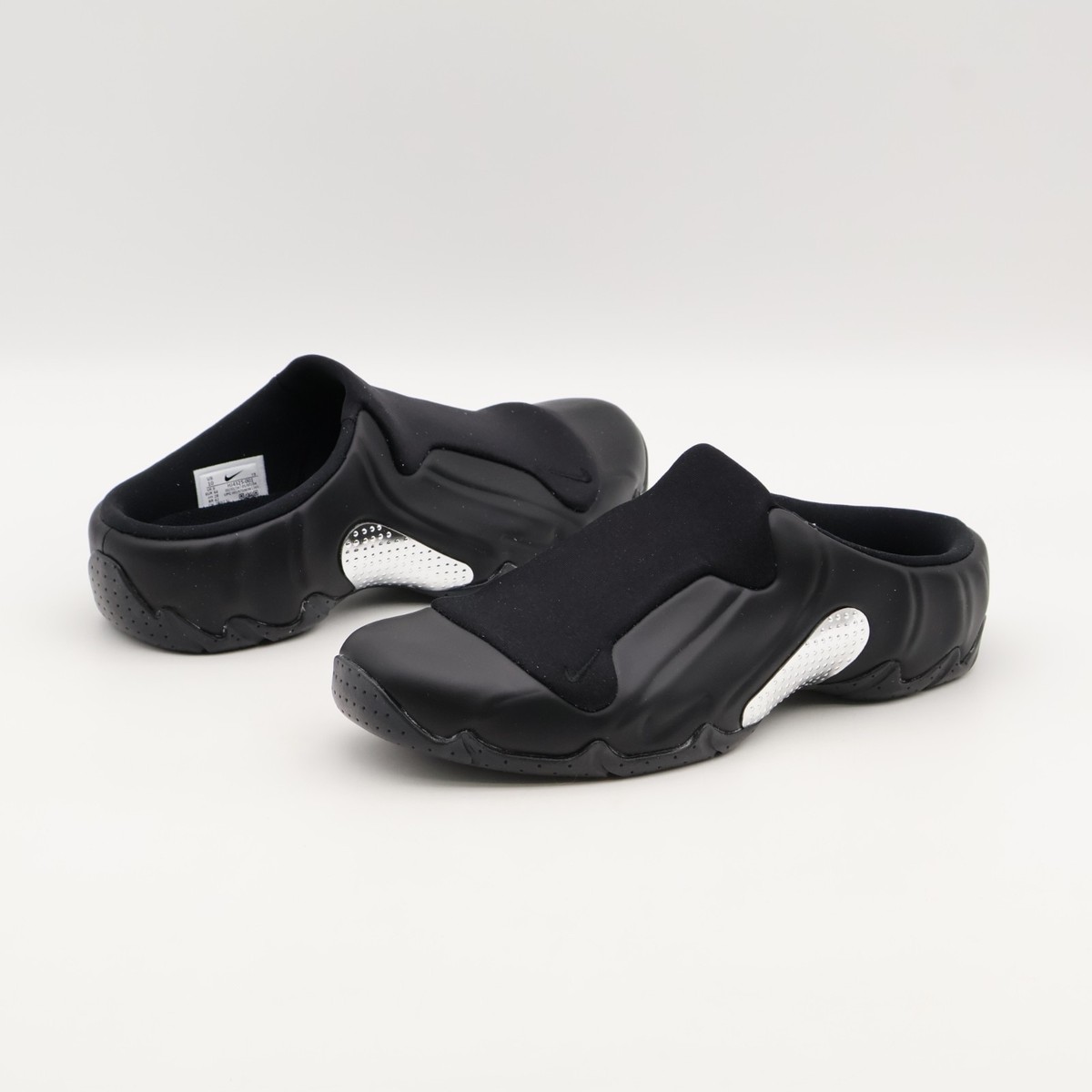 HJ4325-001 Nike Clogposite Black and Metallic Silver (Men