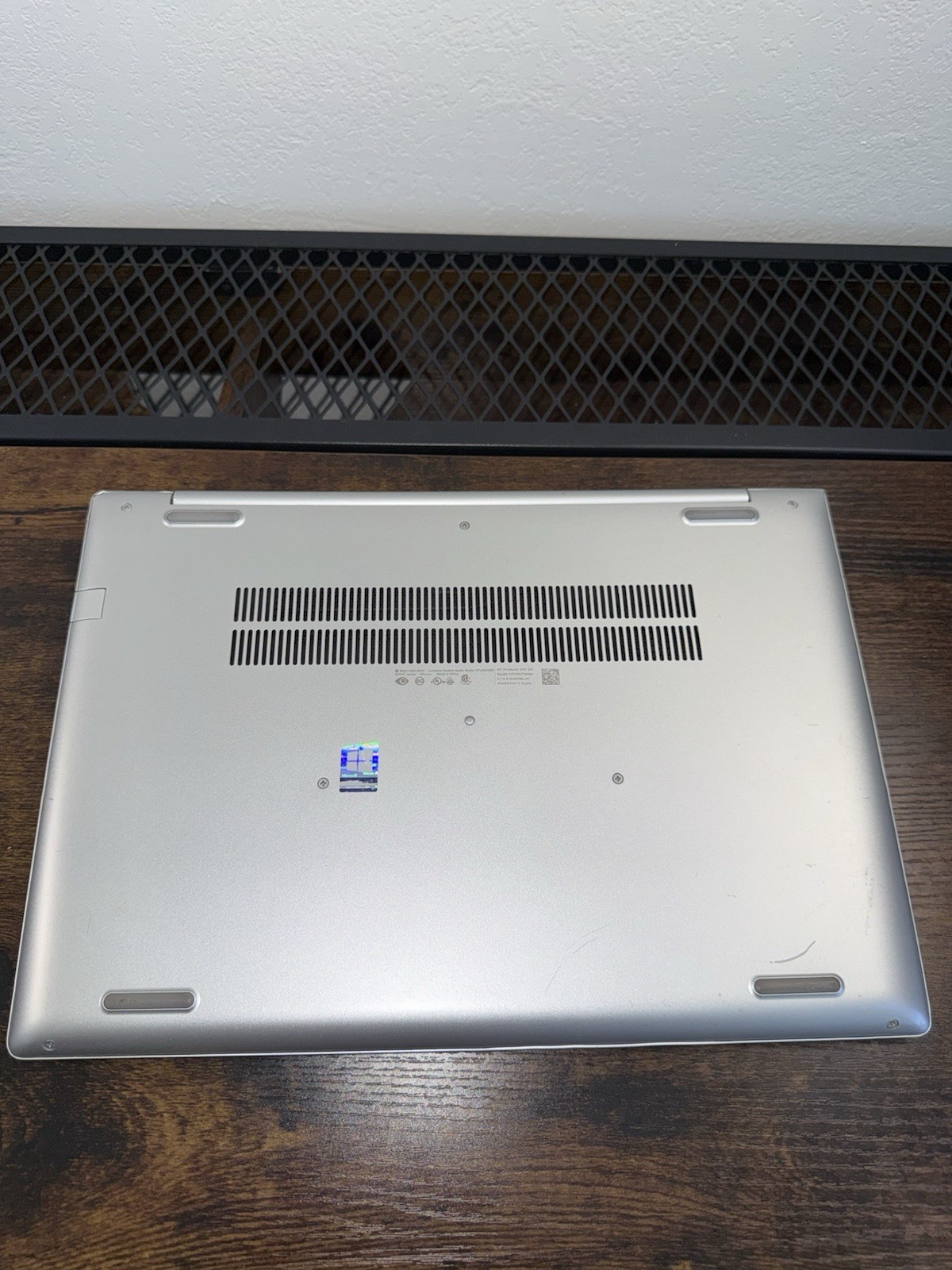 HP ProBook 450 G6, 15.6-Inch Laptop, with Intel Core i5-8265U, Unknown SSD (Solid State Drive)