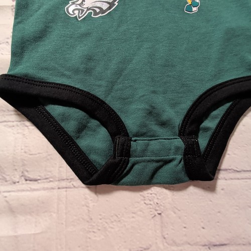 Baby 3-6 Month NFL Philadelphia Eagles One Piece Sleeper Outfit 3 Piece Set NEW - Picture 10 of 17