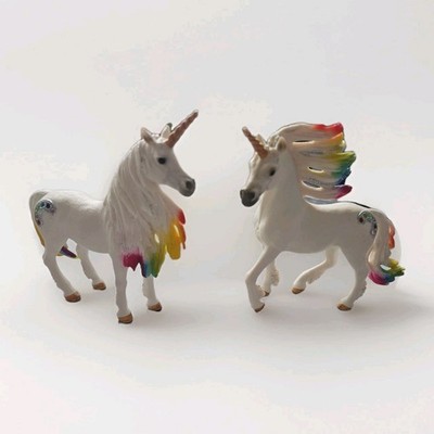 Schleich Bayala Regenbogeneinhörner Stute und Hengst  (70524, 70523)