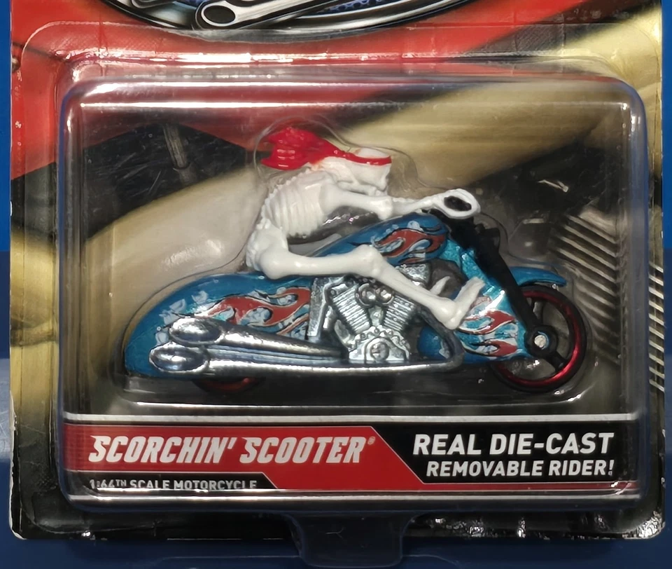 Hot Wheels Scorchin' Scooter Motocicleta 2012 con motocicletas motocicletas tarjeta usada Foto 3 de 4