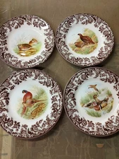 Spode Woodland Set Of 8 Dinner  Plates- 4 unique classic Birds----3622----