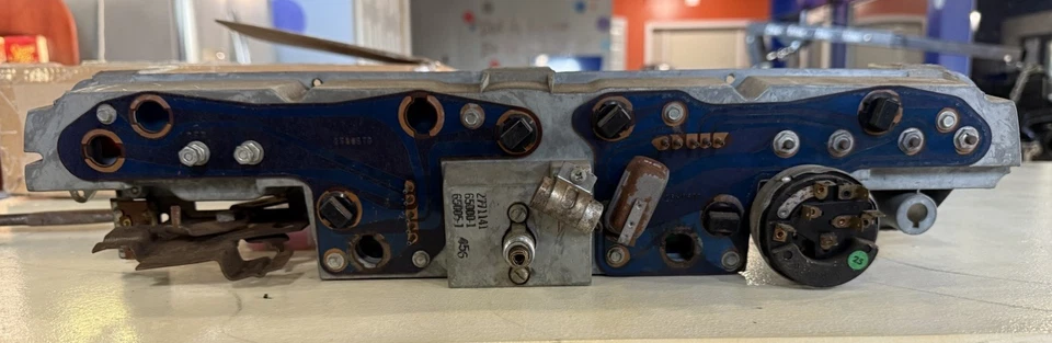 Mopar 1967 B Cuerpo Plymouth Medidores Cuadro de instrumentos Satélite Miradores Mirador Foto 2 de 4