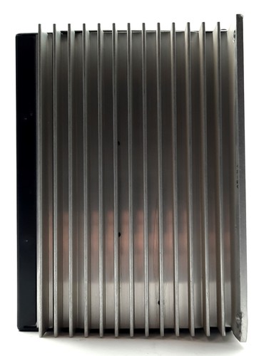 Parker AR-04AE Aries Einachs-Servoantrieb 170/340VDC 400 W 3,2 A *gerissenes Gehäuse* - Bild 7 von 8