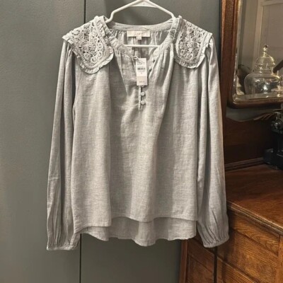 LOFT Light Gray Lace Shoulder Henley Blouse, Size S Lightweight Buttons Spring