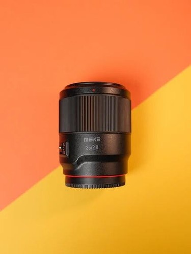 Meike 35mm F2.0 Auto Focus Full Frame STM Motor Lens for L Mount Cameras - Picture 10 of 10