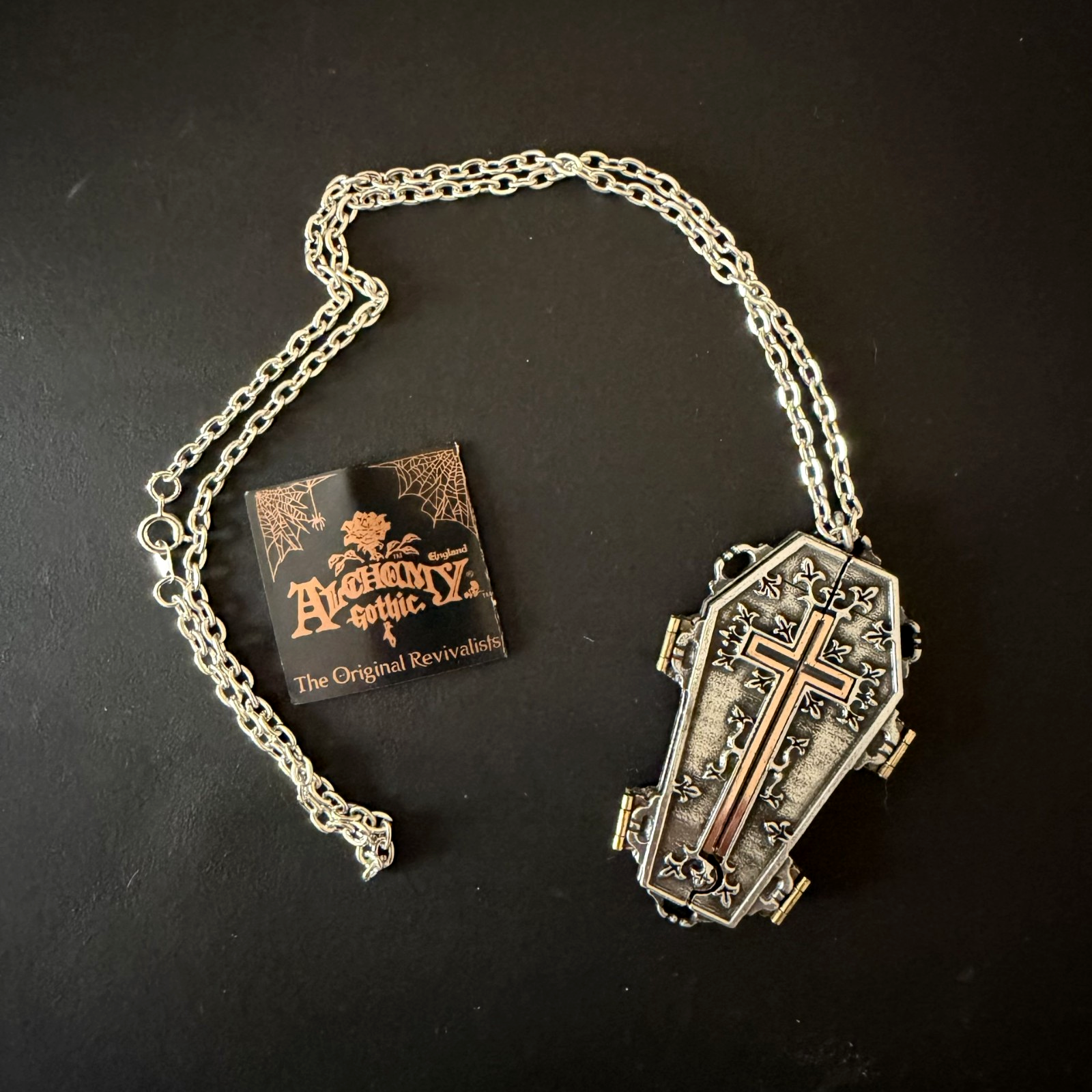 REQUIEM TRYPTICH COFFIN pendant ALCHEMY GOTHIC