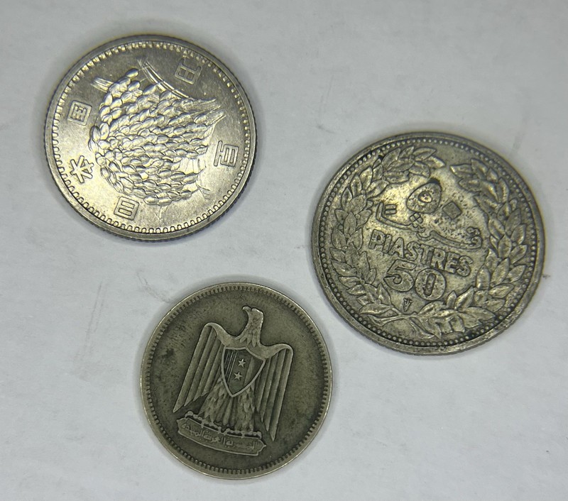 .600 Silver Coin Lot 12.3g World Silver Japan Lebanon Foreign Coins