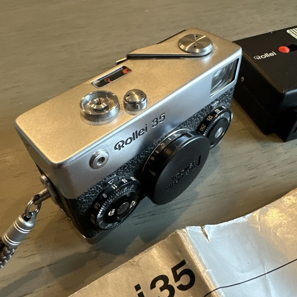 Rollei 35 - 银色 - 35 毫米胶片相机仪表尚未测试。 — 第 3/4 张图片