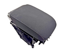 VW Volkswagen Golf VII 7 Armlehne Mittelarmlehne 5G0864251D