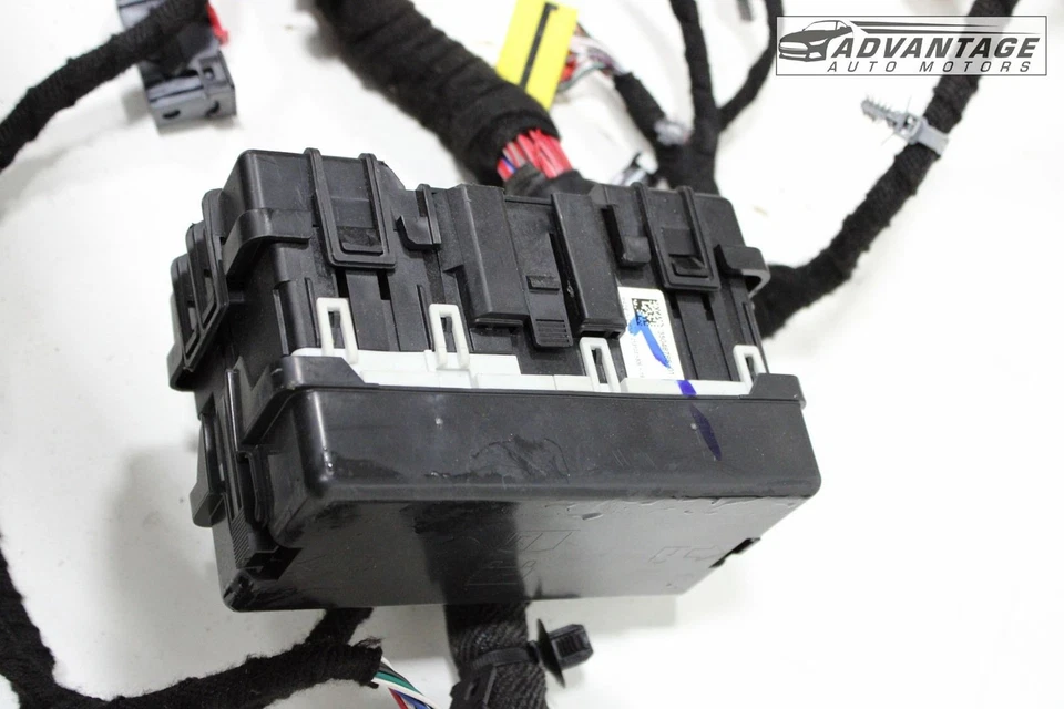 2020-2021 CHEVROLET EQUINOX 1.5L PAINEL PAINEL FUSÍVEL CAIXA CHICOTE DE FIOS FABRICANTE DE EQUIPAMENTO ORIGINAL - Imagem 3 de 4