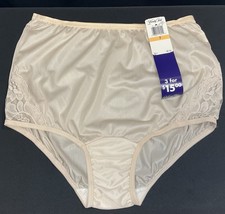 NOS w Tags Vanity Fair Sz 7 Semi Sheer Lace Insert Fawn Nylon Granny Panty 13001