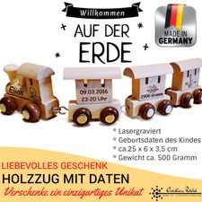 Holzzug mit Gravur Geburt personalisiert Baby Daten Name Datum Holzspielzeug