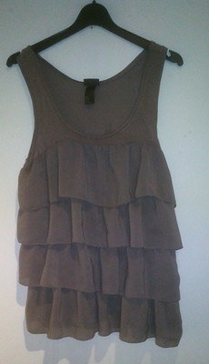 Braunres Longtop/ Shirt/Minikleid  ärmellos  mit Volants Gr.M