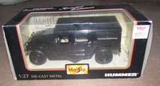 Hummer H2 Black 1:27 Scale Maisto Diecast