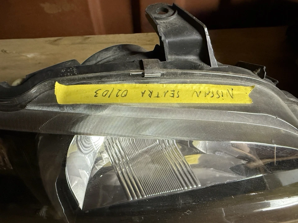 Faro del lado del conductor SE-R para Nissan Sentra 2002 2003 Foto 2 de 4