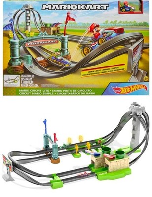 Hot Wheels Mario Kart Rennbahn Set mit Super Mario Figur Spielzeug Rennwagen
