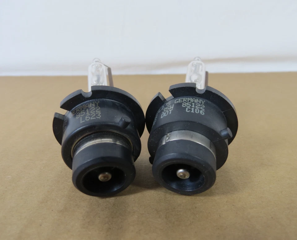 Philips D2S 85122 Xenon HID Light Bulb Set Headlight Pair For Headlamp Lamp OEM - Image 4 of 4