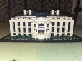LEGO Architecture the White House Assembled missing some pieces no box no manual