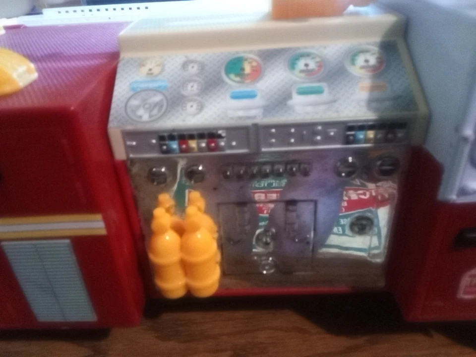 Tonka 孩之宝消防救援带声音 #328 2010 玩具消防车 23 号 #06735 — 第 4/4 张图片