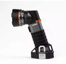 Luxtreme 780lumens Led Spotlight Flashlight Rechargeable Battery