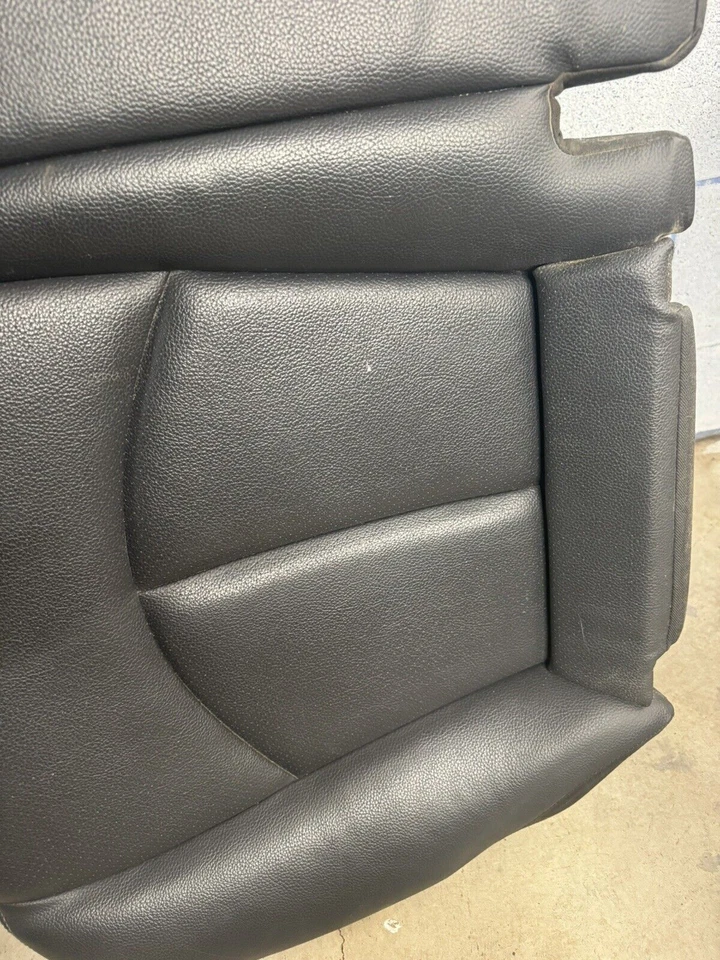 Cojín inferior asiento trasero negro fabricante de equipos originales Mercedes W211 E320 E350 E500 2003-2006 Foto 2 de 4