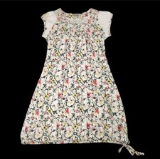 eThos Paris Vit Blommig Knälång Kortärmad Klänning Dam Storlek Små 