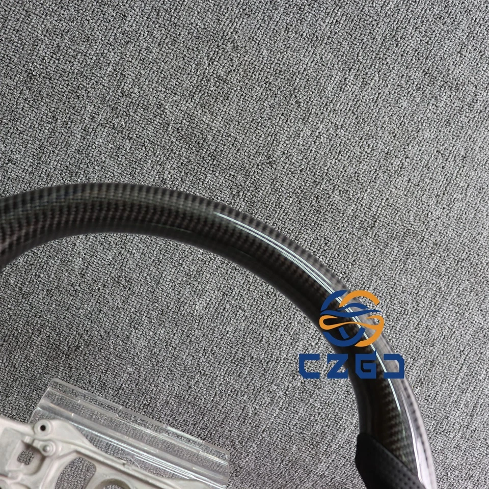 Volante de fibra de carbono real apto para Ram 1500 2012-2018 stock en EE. UU. Foto 4 de 4