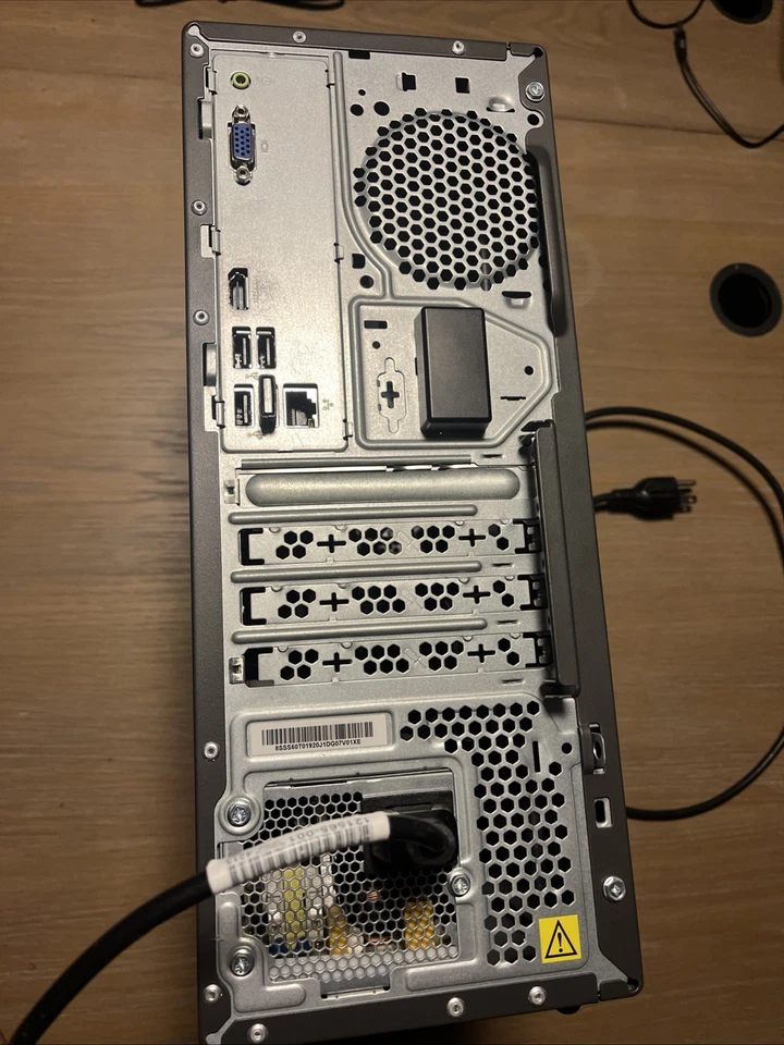 Lenovo 510A-15ICB (1TB, Intel Core i5 8th Gen., 2.80GHz, 8GB) All-In-One Desktop - Image 3 of 4